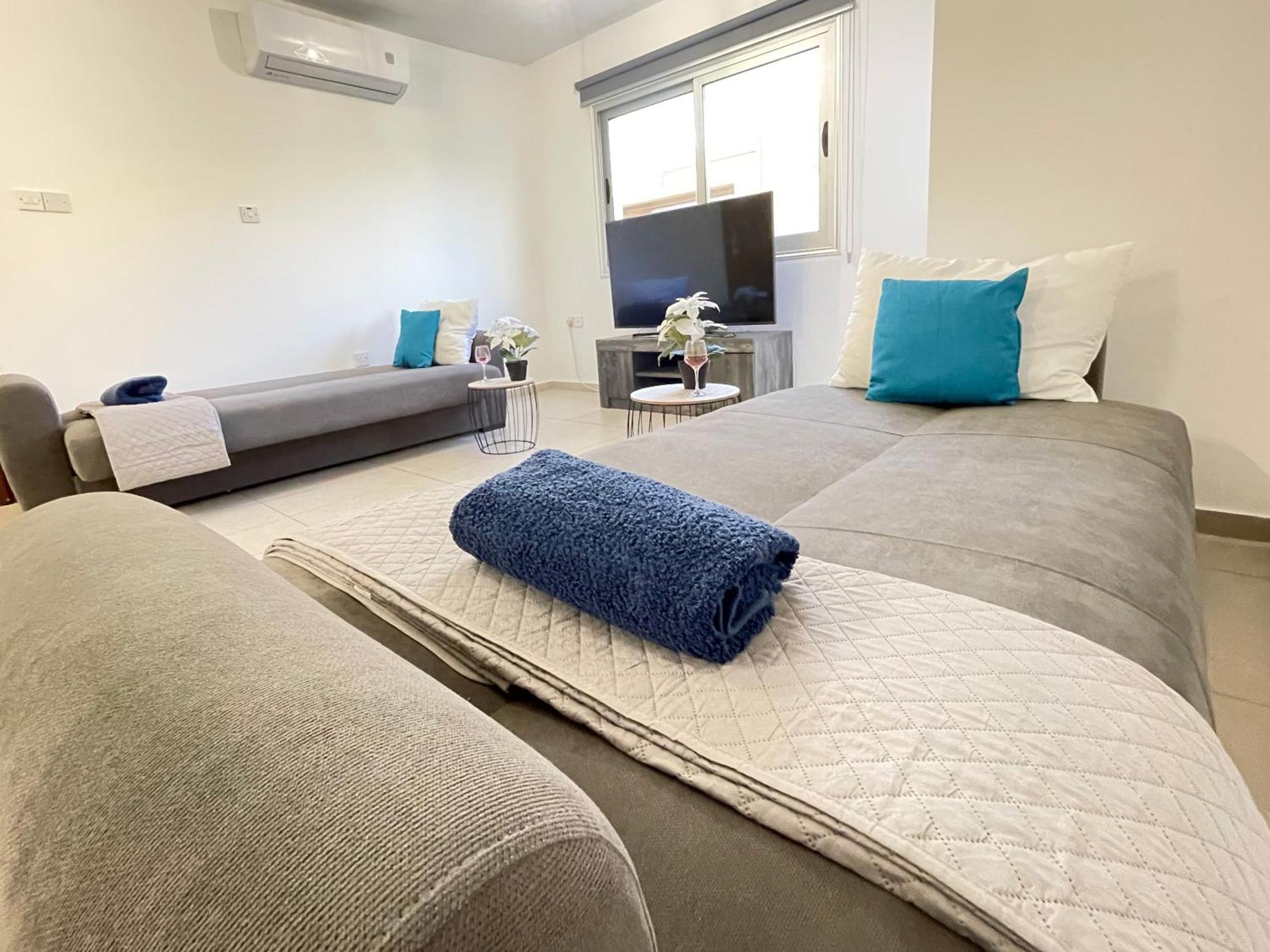 Aurora Holiday Apartment - Ajía Nápa Eksteriør bilde